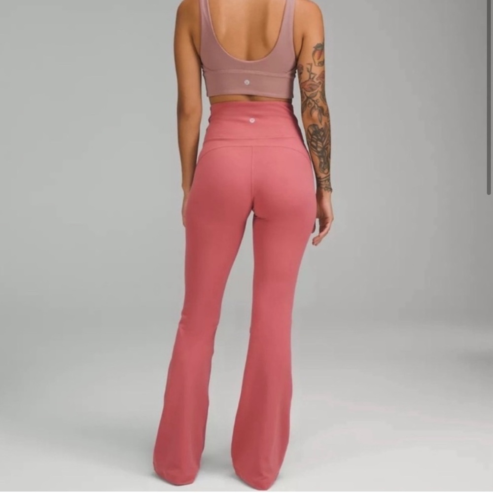 Lululemon Groove Super High Rise Flare Pant
NULU Briar Rise Pink Yoga Pants 6